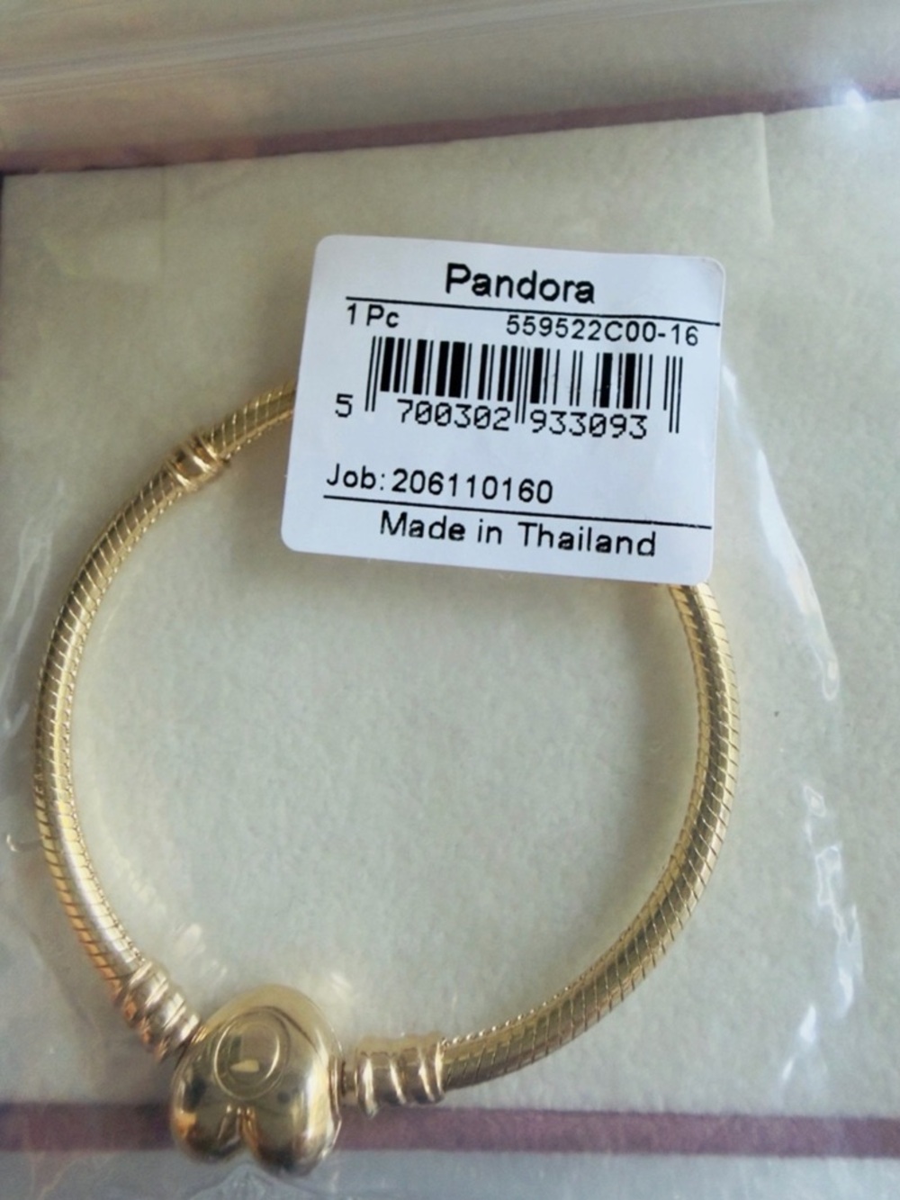 NEW❗️Authentic Pandora 14K Gold Moments Heart Clasp Snake Chain Bracelet 6.5 In - Picture 2 of 11